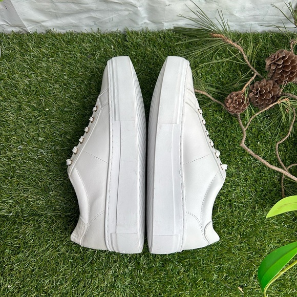 VAGABOND
ZOE PLATFORM SNEAKERS size 39 NEW 
$140
White leather - Picture 12 of 17